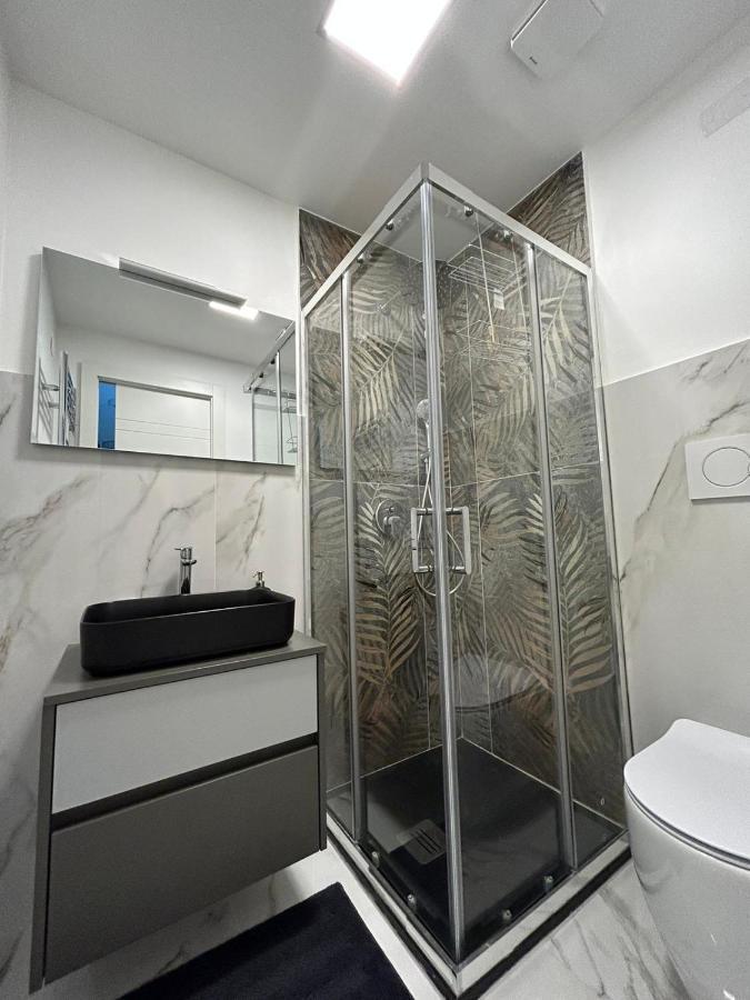 Casa Vacanze 1702, Con La Camera Matrimoniale Con Il Bagno Privato E Un Soggiorno Comune Milão Exterior foto